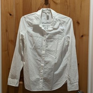 LL Bean Seersucker Long Sleeve Shirt
